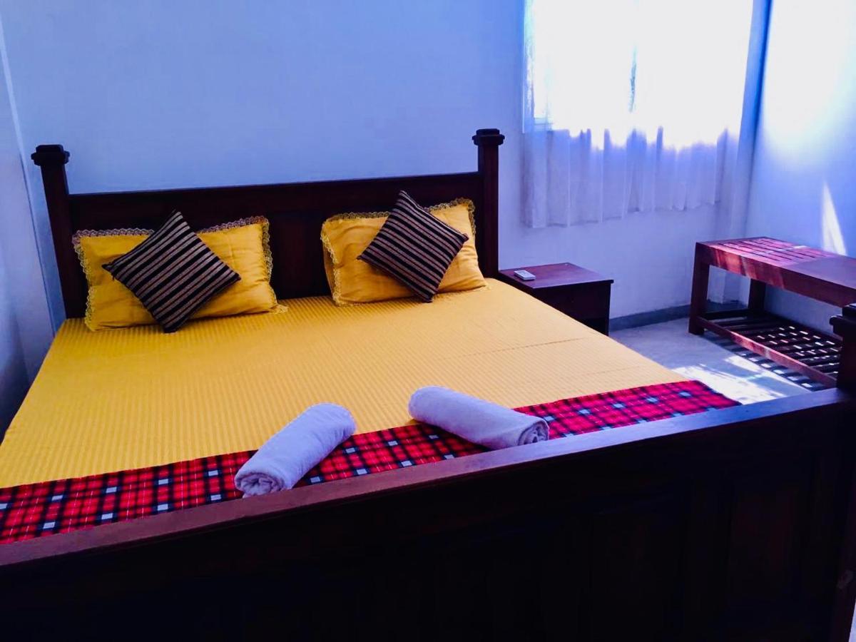 Mum&Dad House Hotel Dikwella Kültér fotó