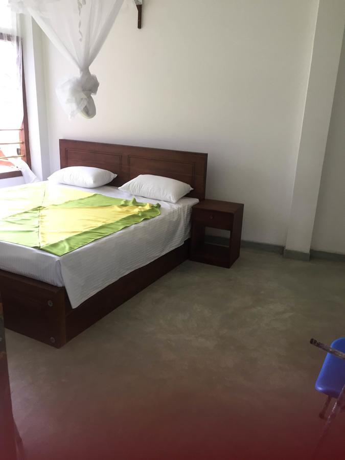 Mum&Dad House Hotel Dikwella Kültér fotó